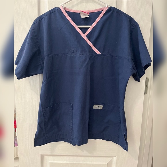 IZZY Scrubs by peaches uniform. Size XS - Picture 2 of 10